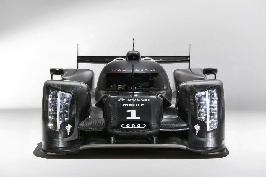  Audi R18 TDI 2011 года  (фото 74 из 77)